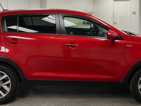 Used 2015 Kia Sportage LX image 4