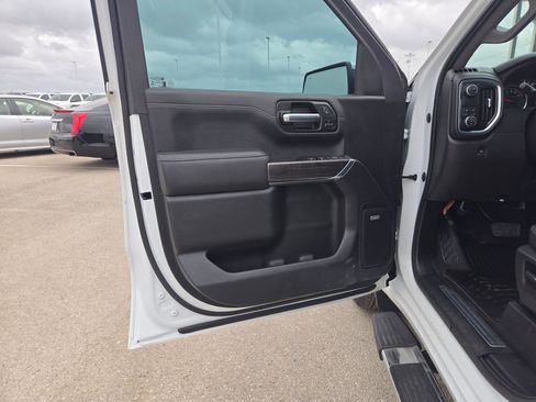 Used 2022 Chevrolet Silverado 1500 LTZ w/ LTZ Convenience Package II image 12