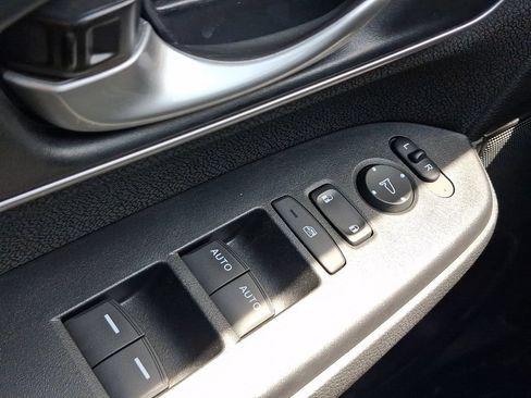 Used 2022 Honda CR-V EX image 13