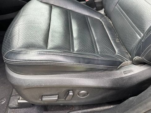 Used 2017 Kia Sorento AWD w/ LX Convenience Package image 32