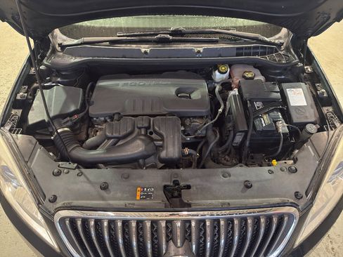 Used 2014 Buick Verano FWD image 30