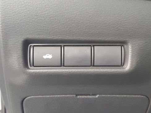 New 2026 Nissan Sentra SR w/ Floor Mat Package image 26