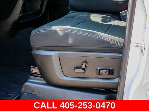 Used 2025 RAM 2500 Big Horn AWD/4WD image 33