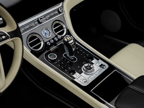 Used 2020 Bentley Continental GT AWD/4WD image 59