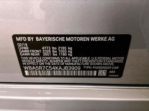 Used 2019 BMW 330i xDrive Sedan w/ Driving Assistance Package image 33