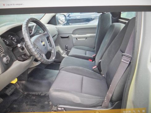 Used 2013 Chevrolet Silverado 1500 W/T RWD image 12