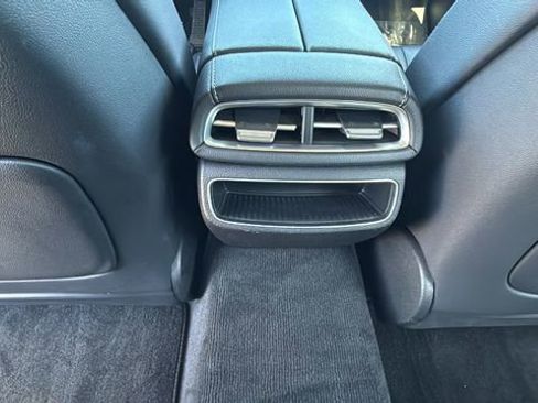 Used 2023 Genesis G80 2.5T image 25