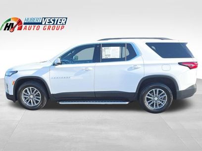 Used 2022 Chevrolet Traverse LT