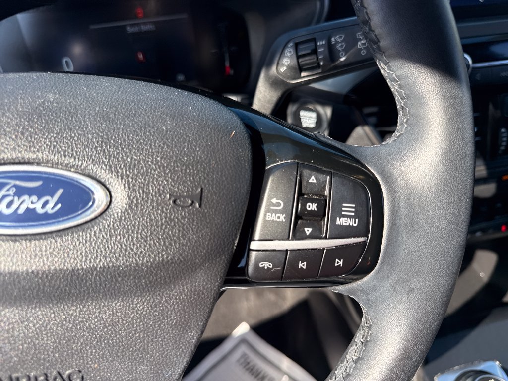 Used 2023 Ford Escape Active w/ Cold Weather Package FWD image 31