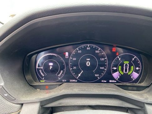 Used 2024 MAZDA CX-90 Plug-In Hybrid w/ Premium Pkg image 17