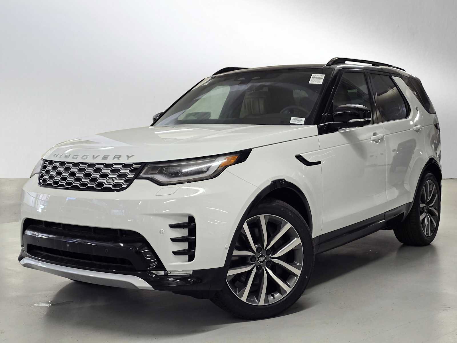 New 2026 Land Rover Discovery Limited Edition AWD/4WD image 1