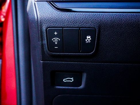 Used 2025 Kia K5 GT image 38