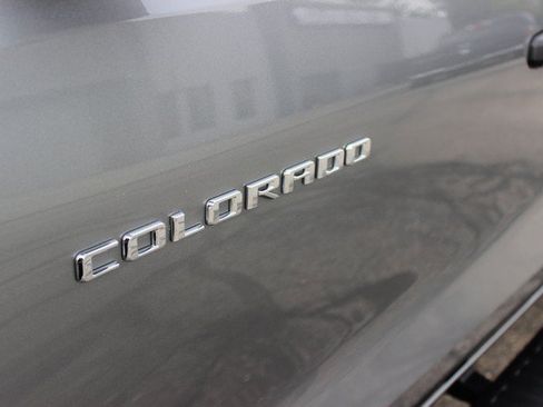 Used 2025 Chevrolet Colorado Trail Boss AWD/4WD image 2
