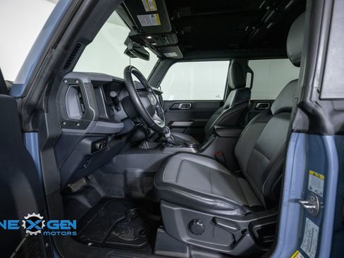 Used 2023 Ford Bronco Everglades AWD/4WD image 11