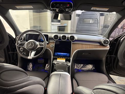 Certified 2025 Mercedes-Benz C 300 4MATIC Sedan image 25