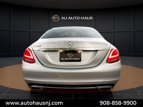Used 2021 Mercedes-Benz C 300 Sedan w/ Premium Package image 11