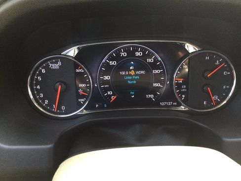 Used 2017 GMC Acadia Denali w/ Technology Package AWD/4WD image 31