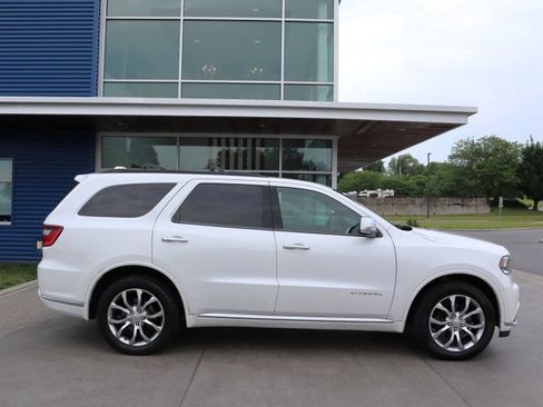 Used 2017 Dodge Durango Citadel AWD/4WD image 2