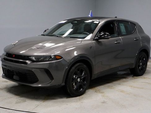 Used 2024 Dodge Hornet R/T Plus w/ R/T Blacktop Package image 8