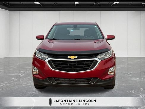 Used 2018 Chevrolet Equinox LT FWD image 8