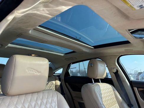 Used 2016 Jaguar XJ L Portfolio image 41