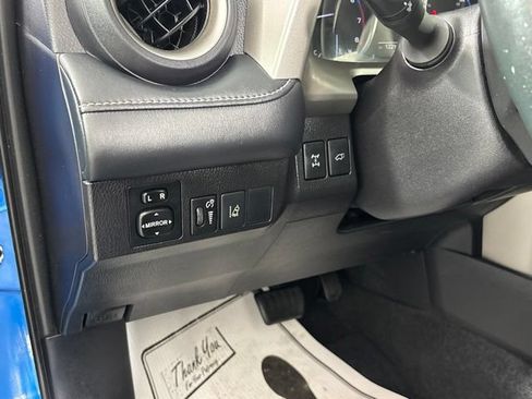 Used 2016 Toyota RAV4 Limited w/ Advanced Technology Package AWD/4WD image 11