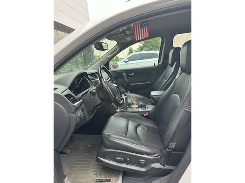 Used 2017 Chevrolet Traverse LT AWD/4WD image 7