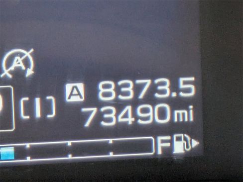 Used 2022 Subaru Crosstrek 2.5i Sport w/ Moonroof Package image 31