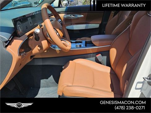 New 2026 Genesis GV70 2.5T Advanced image 9