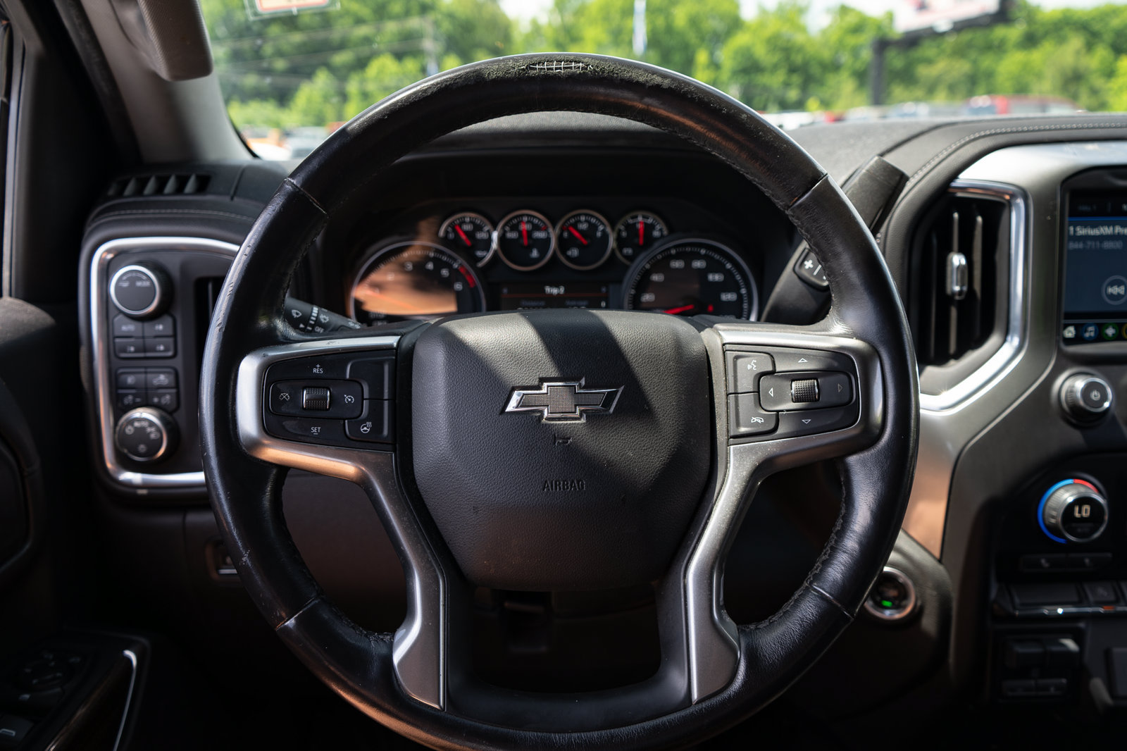 Used 2021 Chevrolet Silverado 1500 RST AWD/4WD image 28