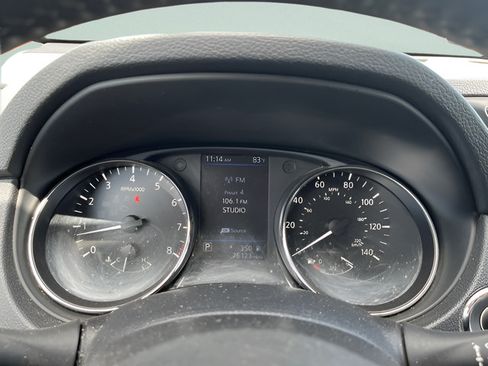 Used 2020 Nissan Rogue SV AWD/4WD image 9