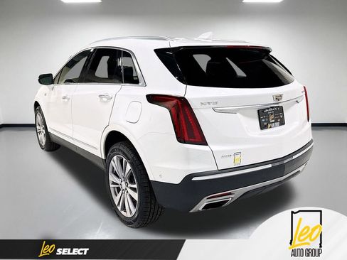 Used 2023 Cadillac XT5 Premium Luxury w/ Platinum Package AWD/4WD image 10