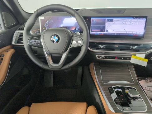 Used 2026 BMW X5 sDrive40i image 4