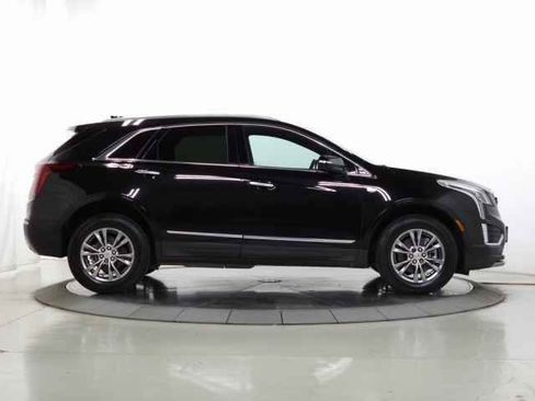 Certified 2022 Cadillac XT5 Premium Luxury w/ Technology Package image 10