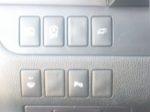 Used 2018 Toyota Highlander Limited Platinum image 28