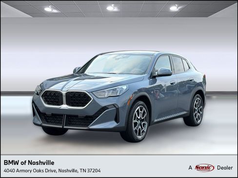 Used 2026 BMW X2 xDrive28i AWD/4WD image 1