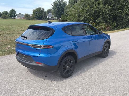 Used 2024 Dodge Hornet GT w/ GT Blacktop Package AWD/4WD image 5