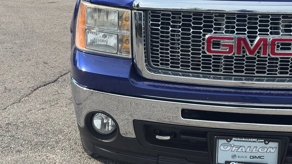 Used 2010 GMC Sierra 1500 SLT AWD/4WD image 9