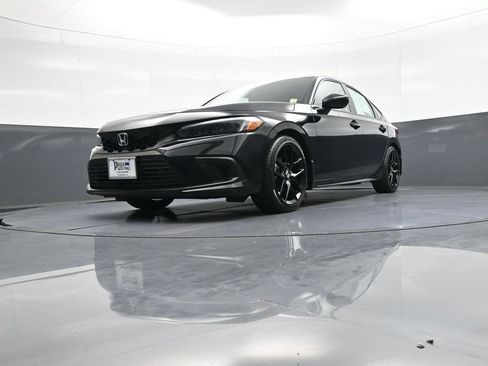 Used 2023 Honda Civic Sport image 24