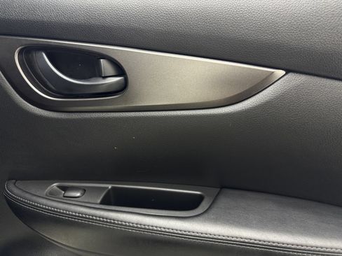 Used 2020 Nissan Rogue Sport S w/ Appearance Package FWD image 45