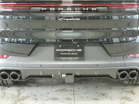 New 2026 Porsche Cayenne image 39