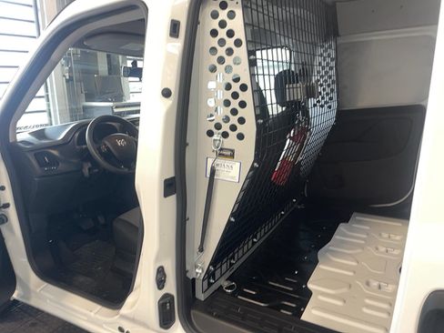 Used 2022 RAM ProMaster City Tradesman FWD image 8