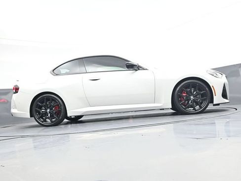 Used 2025 BMW M240i Coupe w/ Premium Package RWD image 29