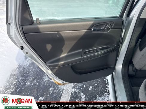 Used 2009 Chevrolet Impala LT image 19