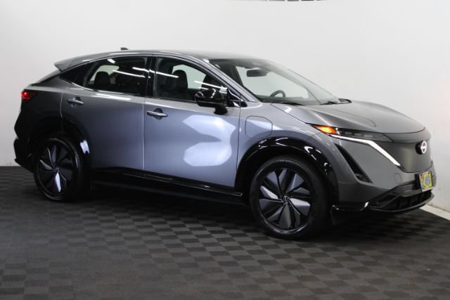 Used 2024 Nissan Ariya AWD image 3
