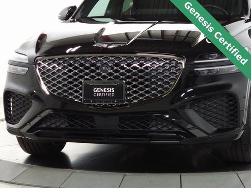 Used 2025 Genesis GV70 3.5T Sport w/ Sport Advanced Package image 3