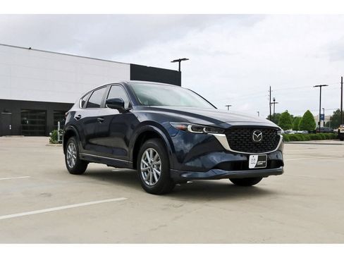 Used 2025 MAZDA CX-5 AWD 2.5 S w/ Select Package image 4
