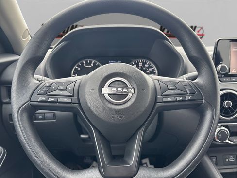 Certified 2025 Nissan Sentra S FWD image 23