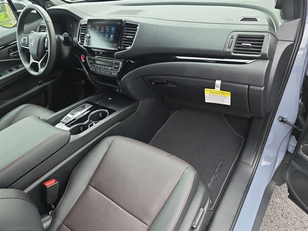 Certified 2026 Honda Ridgeline Black Edition image 13