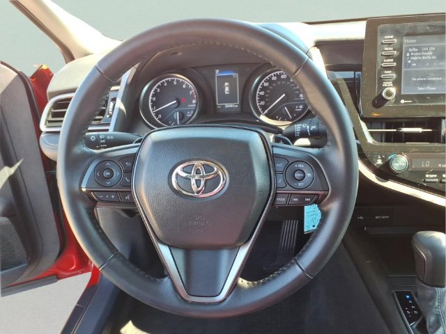 Used 2024 Toyota Camry SE FWD image 15